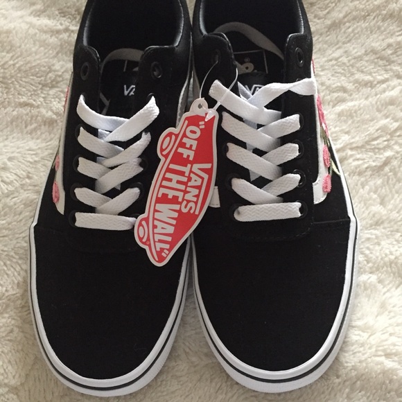 Pink Flower Vans - Picture 2 of 5